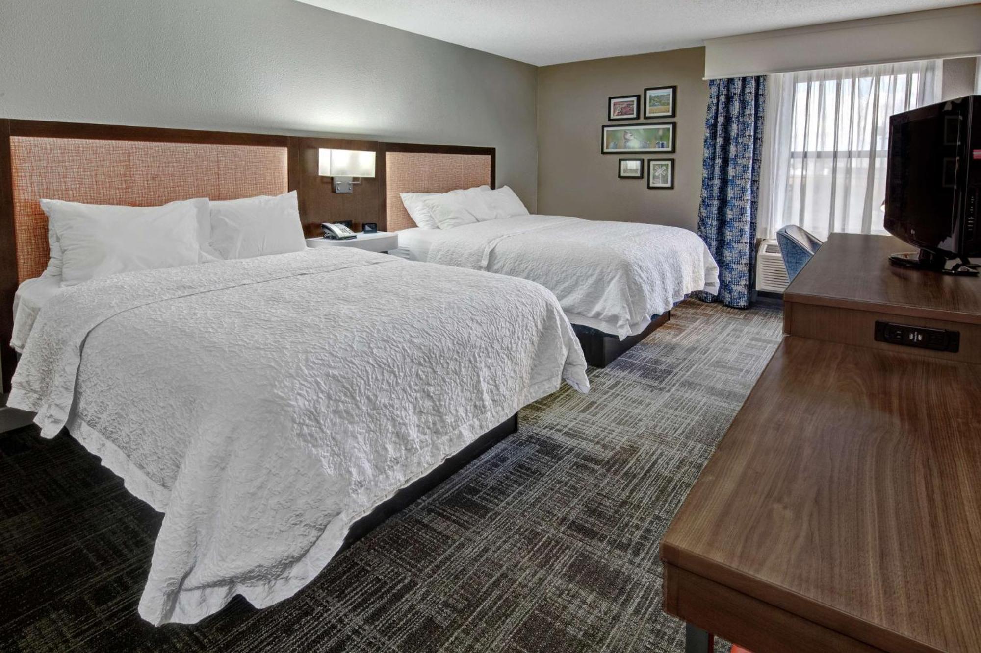 Hampton Inn Tullahoma Exteriör bild
